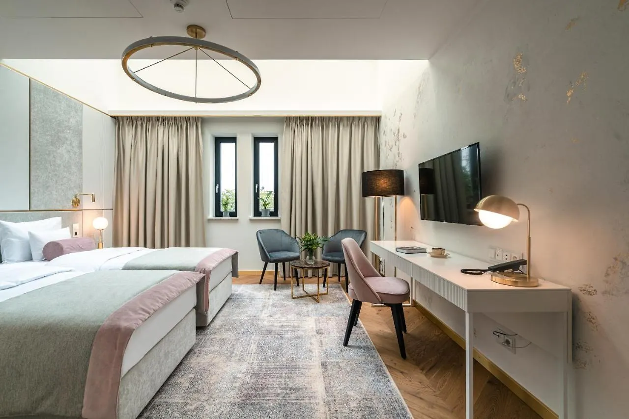 Hotel Ferreus Modern Art Deco Krakov